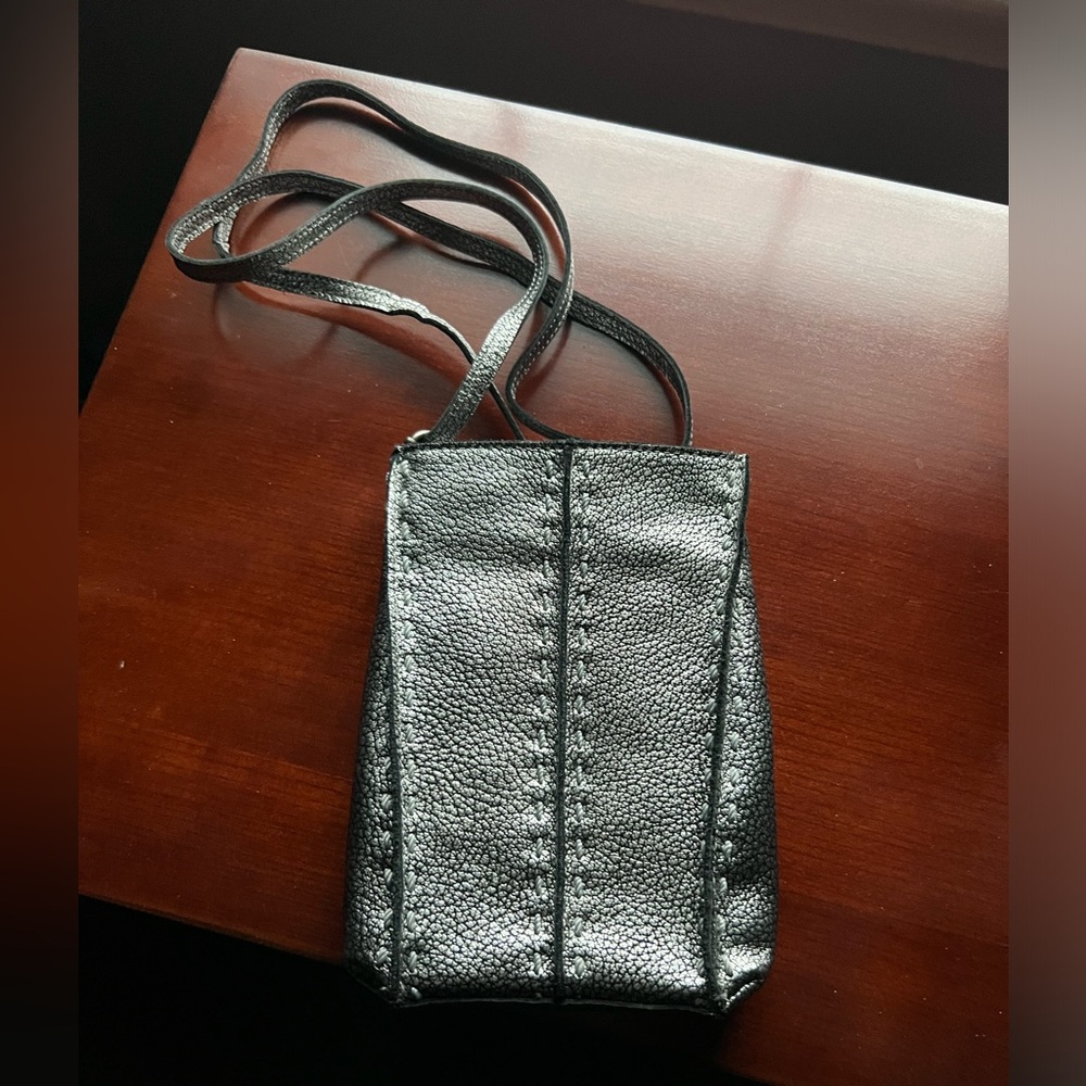 The Sak women’s crossbody handbag